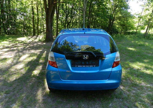 Honda Jazz cena 20000 przebieg: 170000, rok produkcji 2010 z Kargowa małe 154